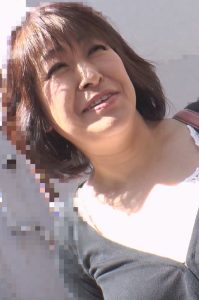 電マで悶絶！巨乳とお腹を揺らして絶叫＆絶頂